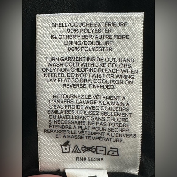 Express Black and Silver Sequin Mini Skirt 🪩🪩 - Picture 9 of 10